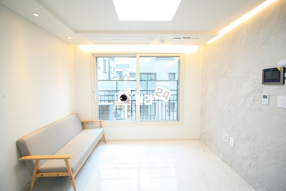 서울 관악구 남현동 ✪✪ 사당역 역세권!! 위치대박!!! ✪✪ 구조너무좋은집~~!!! 분양 80% 이상되고있어요~~!!! 한번뿐인 기회 ☜☜ 살기좋은더블역세권~~~!!!!! 볼수록 매력만점인 곳이에요~~!!!!! 분양 매물번호 33163 사진 1