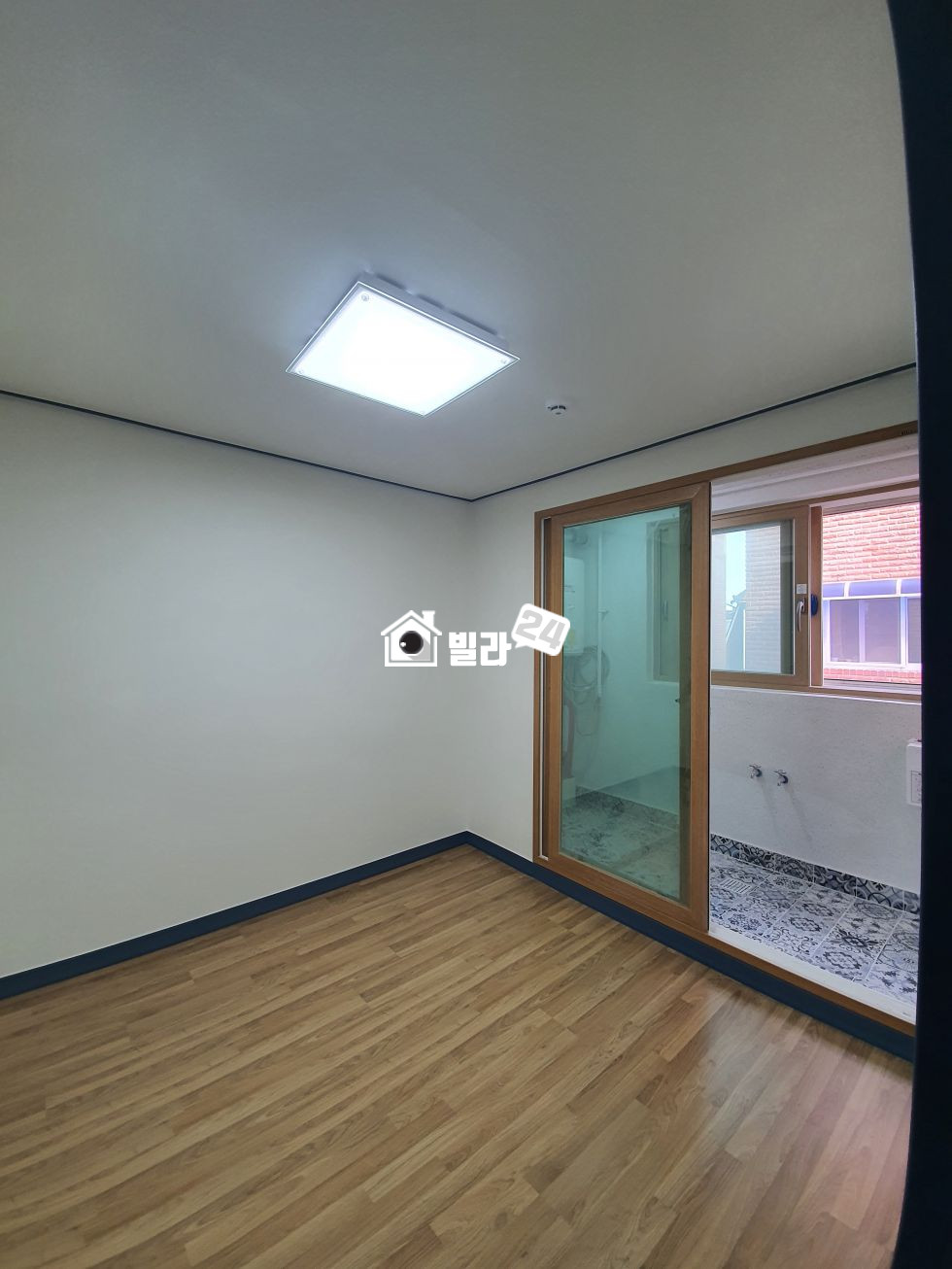 서울 도봉구 방학동 ✳도봉구 초,중,고 인접 마지막세대 최저가 !!!!! 즉시입주 가능!! 2룸가격에 2룸 선택!!! ✳ 분양 매물번호 34449 사진 4