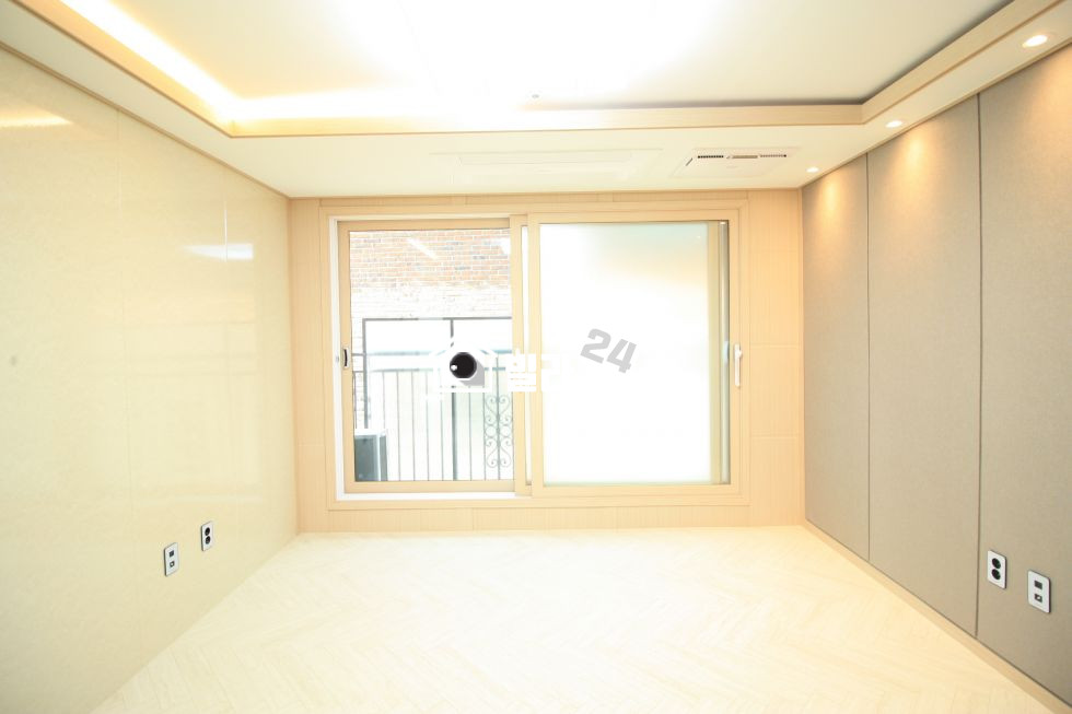 서울 마포구 중동 ♠♠ 가좌역 역세권!!! 신축 이뻐요!!!! ♠♠ 초,중학교도 가까워요~~~!!! ✨ 구조 최고 ✨ 너무나도 좋은기회~~~❣❣ 꼭 한번 보셔야할 집입니다~~~❦❦ 분양 매물번호 33796 사진 1