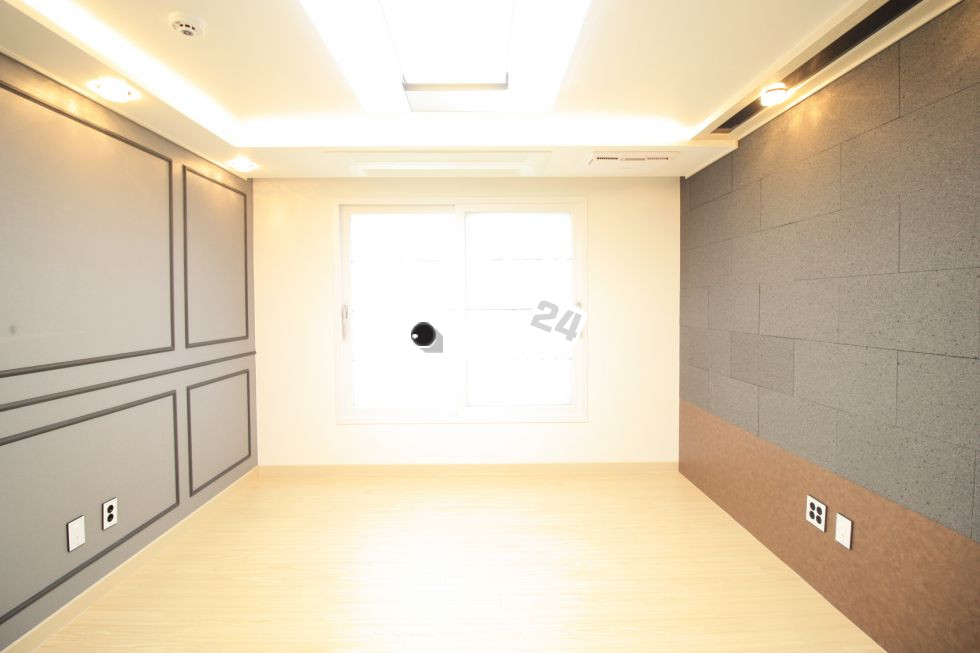 서울 서초구 방배동 ●● 이수역 역세권!!! #신축# 3룸 ●● 딱좋은구조!!! 위치좋아요!!!! 더블역세권 도보로 OK~~!!!! 방배초등학교~~!!!! 가구거리가까워요~~!!!! 포근한 집이에요~~~❤❤❤ 분양 매물번호 33502 사진 1