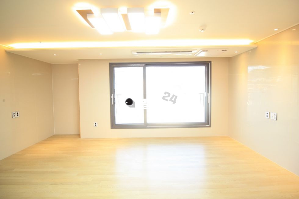 서울 도봉구 쌍문동 ◈◈ 솔밭공원역 역세권!!! 와우!!!! ◈◈ 백운시장✔ 우이천✔ 초,중,고 학군✔ 북한산뷰✔ 아파트식 지하주차 까지 완벽해요~~~❤❤ 분양 매물번호 33404 사진 1
