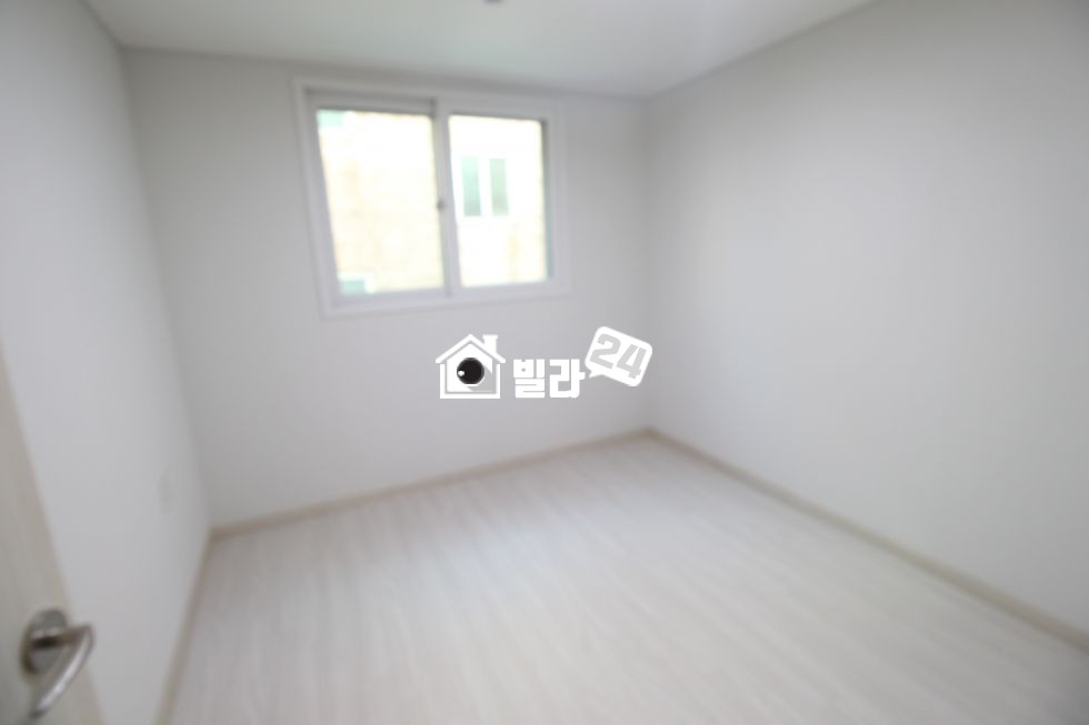 경기 수원장안구 파장동 ♥ 초등학교역세권 / 화이트톤의 3룸 집 시원시원합니다 9월29일자 잔여세대 딱 1호수 남았습니다 분양 매물번호 31914 사진 4