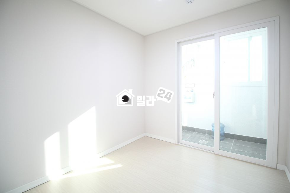 서울 중랑구 신내동 ❶신내동 럭셔리 3룸❷넓은거실❸넓은주방❹넓은방❺넓은화장실❻넓은주차장 분양 매물번호 33972 사진 7