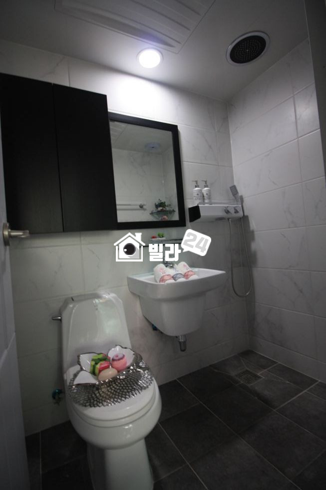 서울 중랑구 면목동 ■ 중랑구 ■ 면목동 화이트톤으로 넓고 넓어보이는 3룸 현장 , 분양 매물번호 32279 사진 8