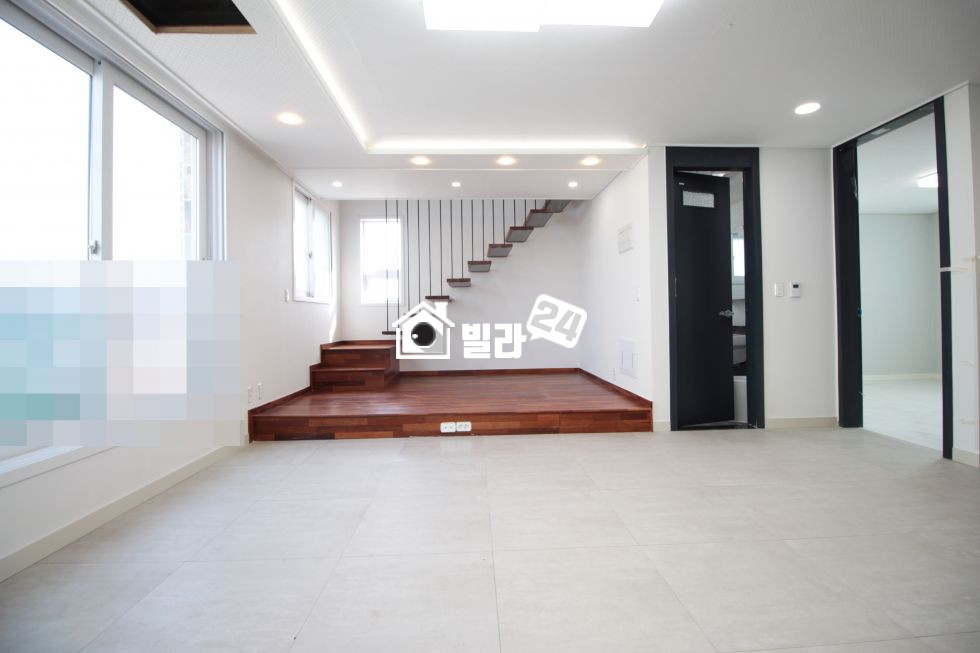 경기 안양만안구 안양동 ♬(클릭 ☞ 안양동 복층 ) ♬ 대가족 / 동물키우시는분들 맞춤형 테라스 + 복층 분양 매물번호 30366 사진 1