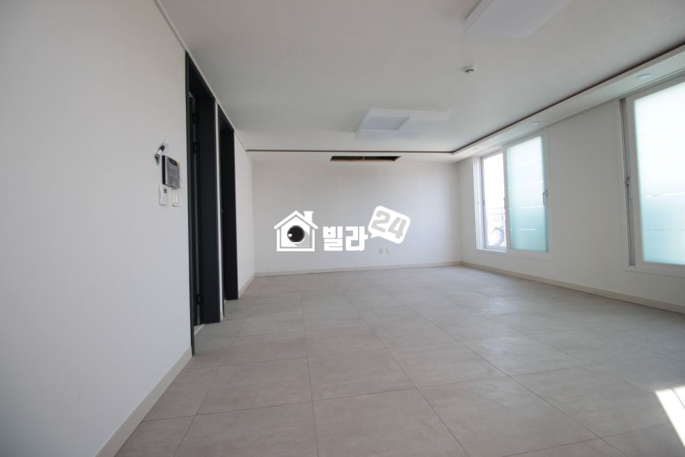 경기 안양만안구 안양동 ♬(클릭 ☞ 안양동 복층 ) ♬ 대가족 / 동물키우시는분들 맞춤형 테라스 + 복층 분양 매물번호 30366 사진 5