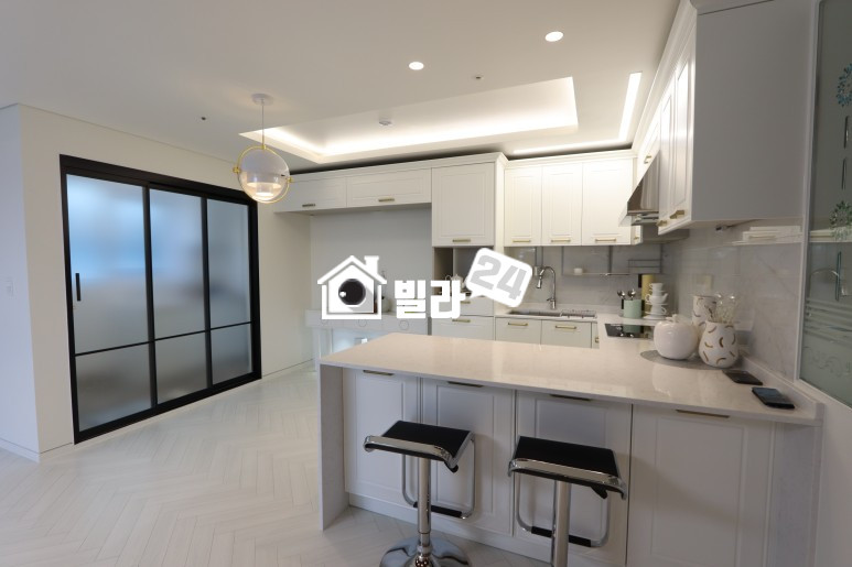 서울 관악구 신림동 ▶▶신림동 테라스까지있는 엄청난 집!! 주방크고! 거실크면 말다했죠!!!★★ 분양 매물번호 34584 사진 2