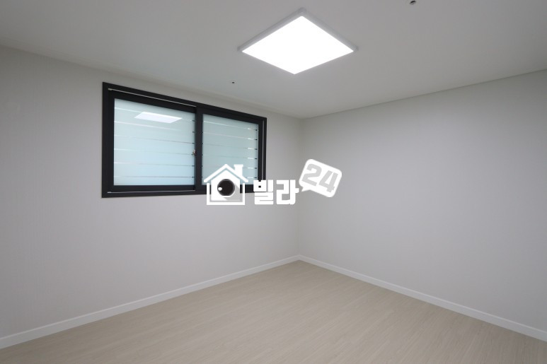 서울 동작구 신대방동 ★★신대방역 걸어서 3분~ 방이 너무 넓어 4인가족도 충분합니다~~~ 분양 매물번호 34608 사진 3