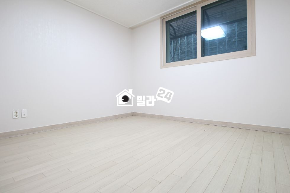 경기 시흥시 대야동 ▶ 시흥시 시원한 구조 4룸 ◀ 주변 영화관 학군 / 공원 인접 분양 매물번호 30389 사진 5