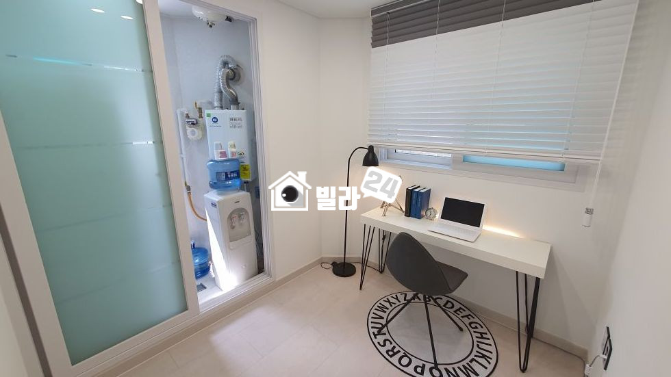 서울 마포구 망원동 ★★마포구청역 도보 5분★★구조좋은 3룸 찾으면 이집이예요!! 주차장도 완비되있습니다~♥ 분양 매물번호 35142 사진 9