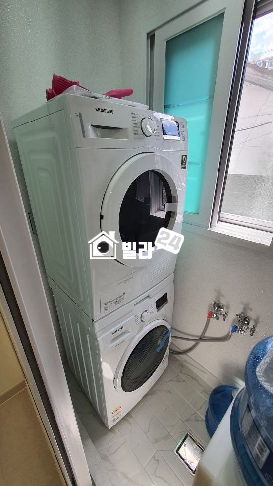 서울 마포구 망원동 ★★마포구청역 도보 5분★★구조좋은 3룸 찾으면 이집이예요!! 주차장도 완비되있습니다~♥ 분양 매물번호 35142 사진 12