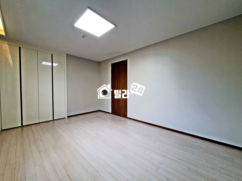 경기 구리시 아천동 ▣아천동 최고급 럭셔리빌라▣ 집보시면 반할수밖에 없어요!!★ 분양 매물번호 34669 사진 14