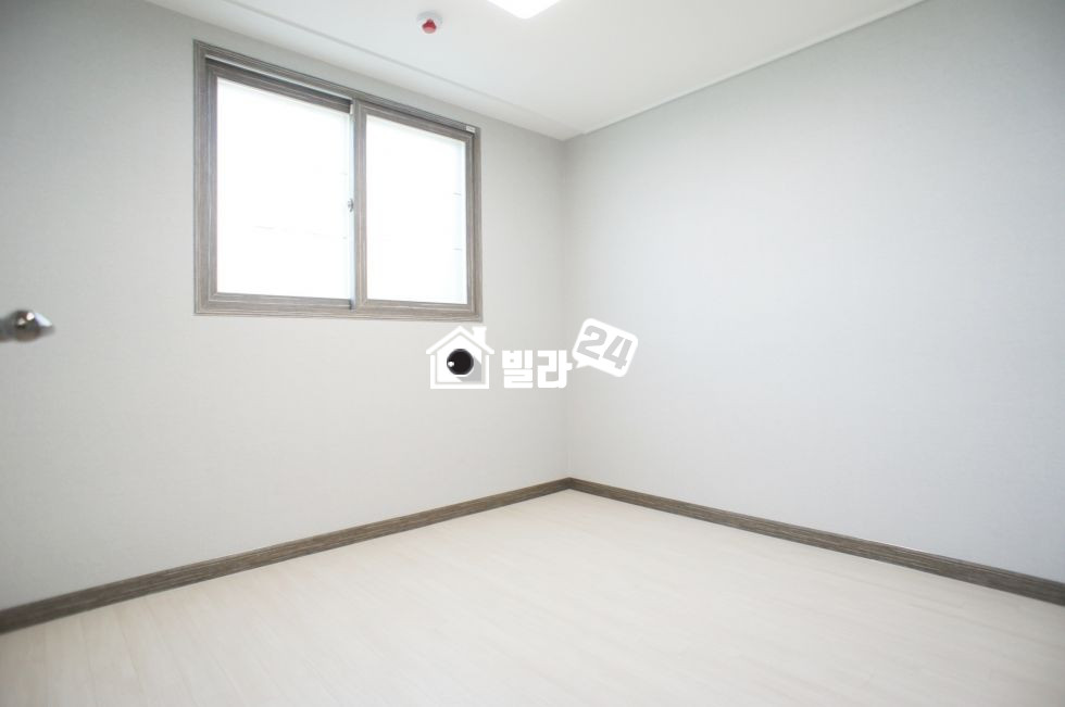 경기 안양동안구 관양동 ★【화이트톤의 깔끔한 인테리어~♬】★ 예쁜집을 찾고 계신가요?~!!♬ 신혼집으로 딱이야! 고급진 폴리싱타일!! 분양 매물번호 30449 사진 5
