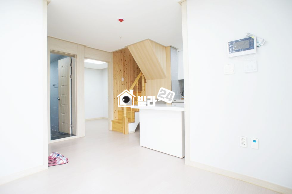 경기 안양만안구 안양동 ☞『너무너무 저렴한 복층!!! 잔여세대 특가할인입니다』☜ ★ 저렴한 가격으로 만나보는 복층 + 테라스까지!!★ 분양 매물번호 30467 사진 2