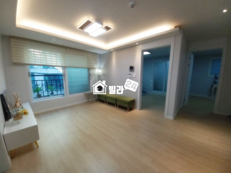 서울 관악구 봉천동 ★ 봉천동 귀한 쓰리룸 / 잔여1세대 / 마감임박 / 근처 이만한 넓은 평수 찾기 어려워요 ★ 분양 매물번호 34937 사진 3