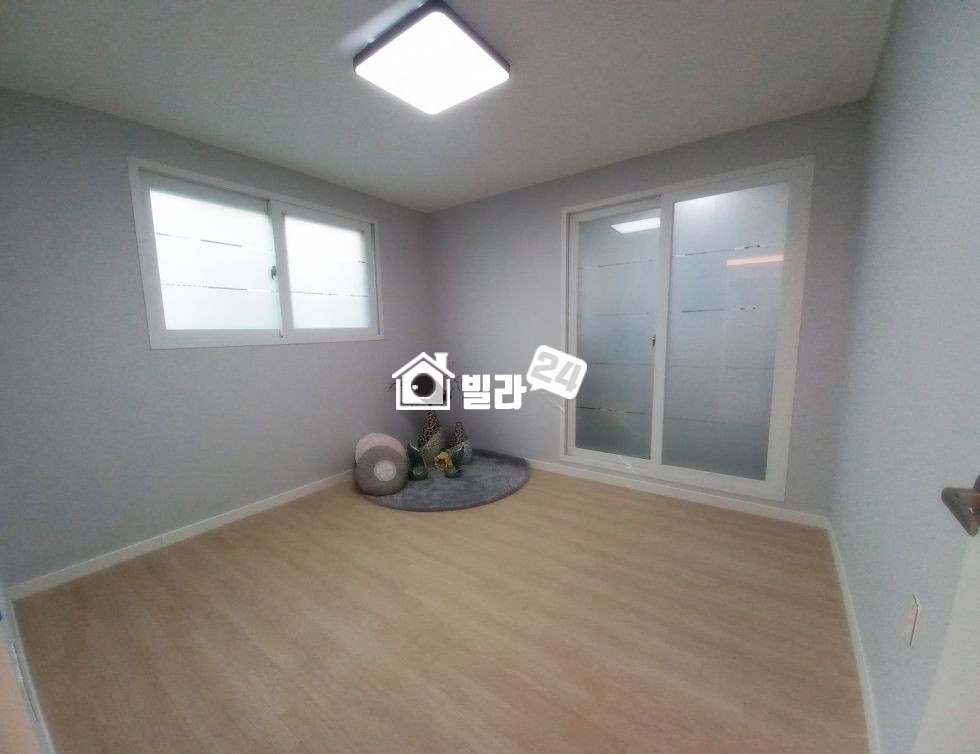 서울 관악구 봉천동 ★ 봉천동 귀한 쓰리룸 / 잔여1세대 / 마감임박 / 근처 이만한 넓은 평수 찾기 어려워요 ★ 분양 매물번호 34937 사진 8