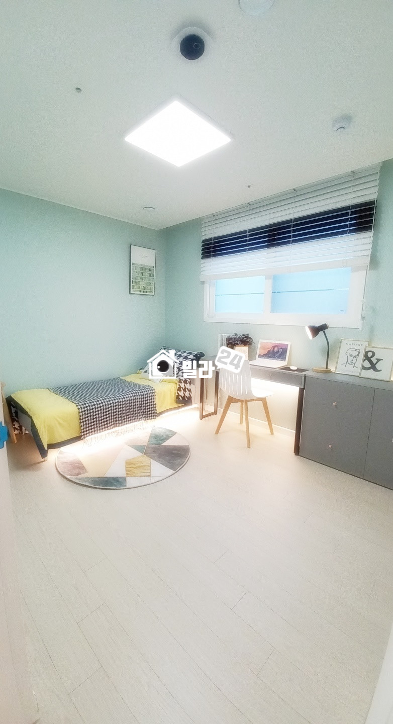서울 광진구 중곡동 @ 중곡역세권! 넓은 쓰리룸 / 거실주방 넓은 집! 초등학교 바로 앞~ 분양 매물번호 34932 사진 8