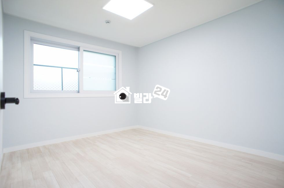 경기 안양동안구 관양동 ☞『답답한 도심은 이제 그만!!! 인근 도심 인프라를 누리지만 숲세권인 우리집 』☜ ★ 너무 좋은 구조!! ★대가족도 OK★ 분양 매물번호 30468 사진 3
