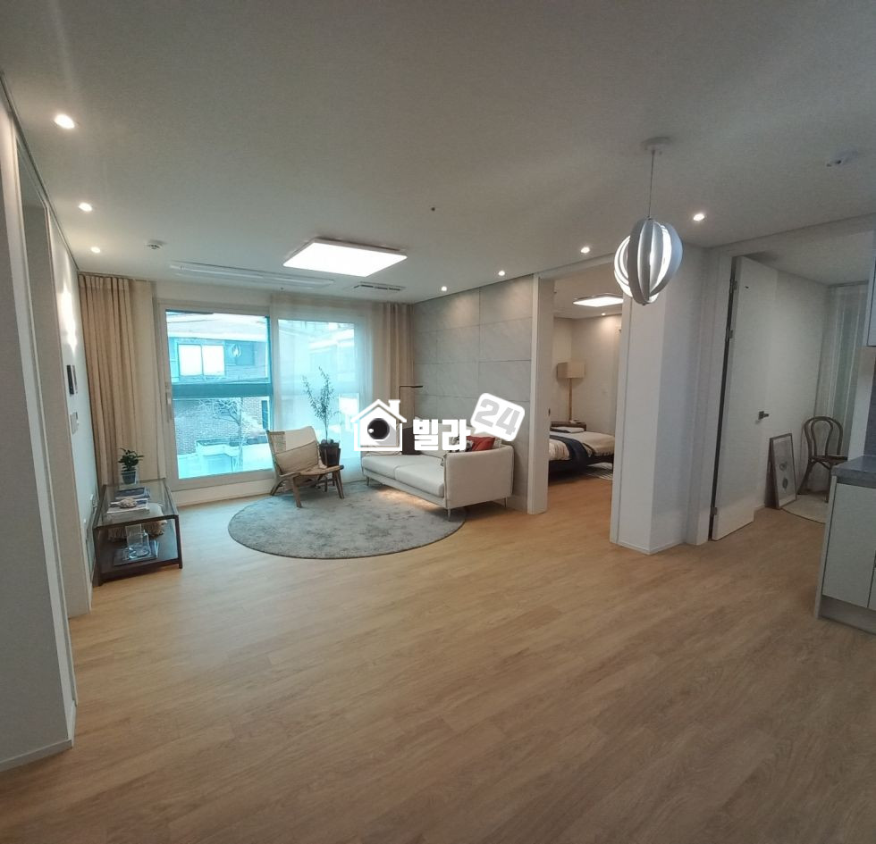 서울 서초구 방배동 ▣ 사당역세권 / 초등학교 옆 / 거실 넓은 쓰리룸 / 귀한 잔여세대 ▣ 분양 매물번호 34915 사진 3