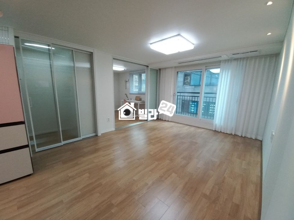 서울 송파구 방이동 ☞ 송파나루역 초역세권 / 초등학교앞 / 넓은 쓰리룸 / LG 오브제 컬렉션으로 ~~ ♥ 분양 매물번호 34921 사진 3