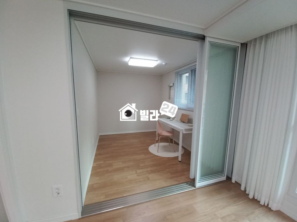 서울 송파구 방이동 ☞ 송파나루역 초역세권 / 초등학교앞 / 넓은 쓰리룸 / LG 오브제 컬렉션으로 ~~ ♥ 분양 매물번호 34921 사진 9