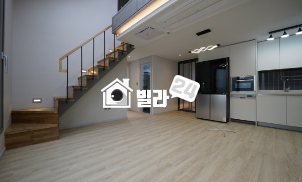 서울 서초구 방배동 ◆ 방배동최고 복층!! TV에 방영된 집!! 복층 /쓰리룸 / 투룸까지 / 초등학교앞 ◆ 분양 매물번호 34914 사진 6