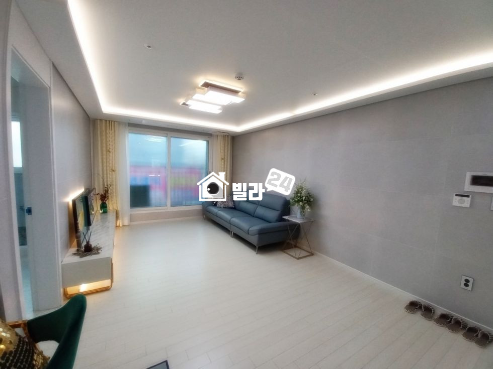 서울 광진구 군자동 ▶ 군자역세권 / 거실주방 넓은 평수 / 초등학교 옆 / 투룸, 쓰리룸, 복층까지 !! 분양 매물번호 34837 사진 3