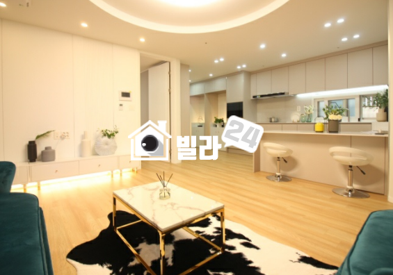 서울 광진구 중곡동 ★ 중곡동 포룸!! 귀한 포룸 현장 / 거실 주방 방 다 넓음 / 마감특가에요 잔여2세대뿐!! 분양 매물번호 34875 사진 4