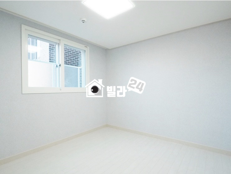 서울 강동구 명일동 ✡✡ 5호선 명일역 도보 OK 화려한 투룸 현장 ✡✡ 편의시설 다양한 동네~~~!!! 병원✔ 약국✔ 은행✔ 아파트단지 밀집✔ 홈플러스✔ 생활권 너무 좋아요~~~!!!!! 언른 보세요~~~!!!!!! 분양 매물번호 32578 사진 4